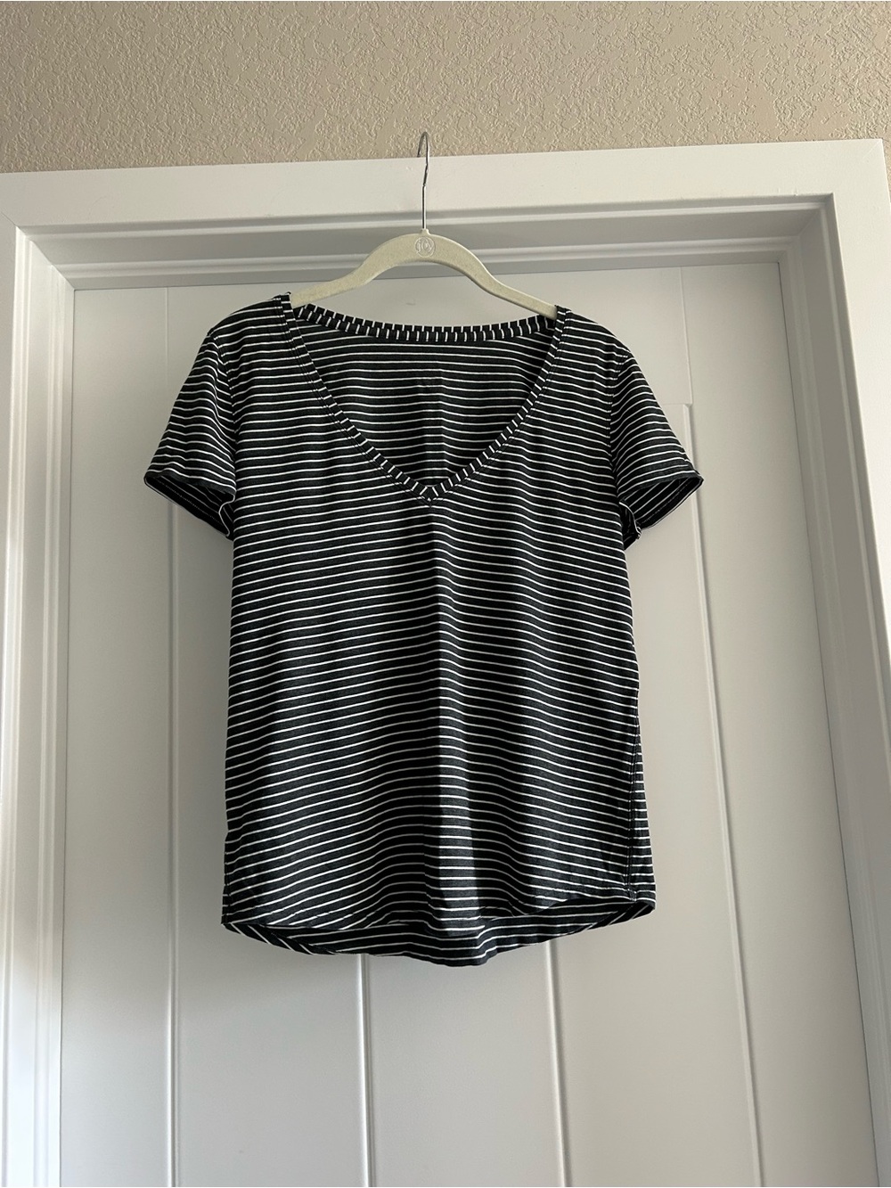 Lululemon love tee 🍋